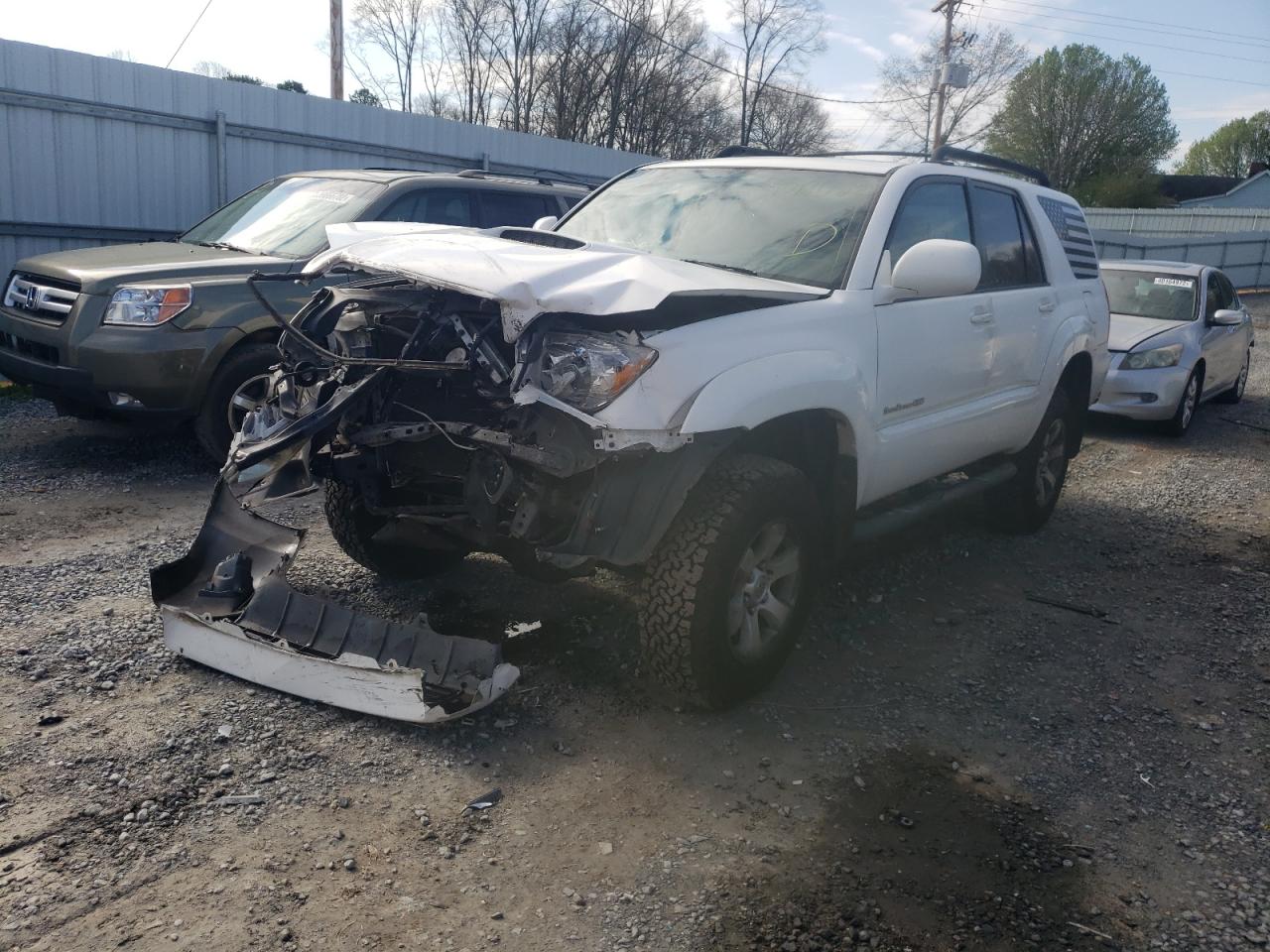 Photo 2 from auction – 2007 TOYOTA 4RUNNER SR with VIN JTEBU14RX70105808