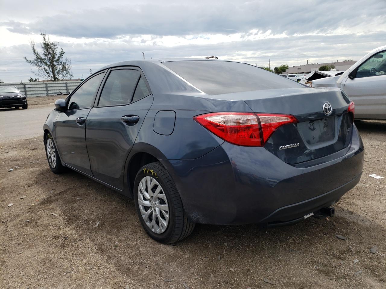 Photo 3 from auction – 2017 TOYOTA COROLLA L with VIN 5YFBURHE2HP691745
