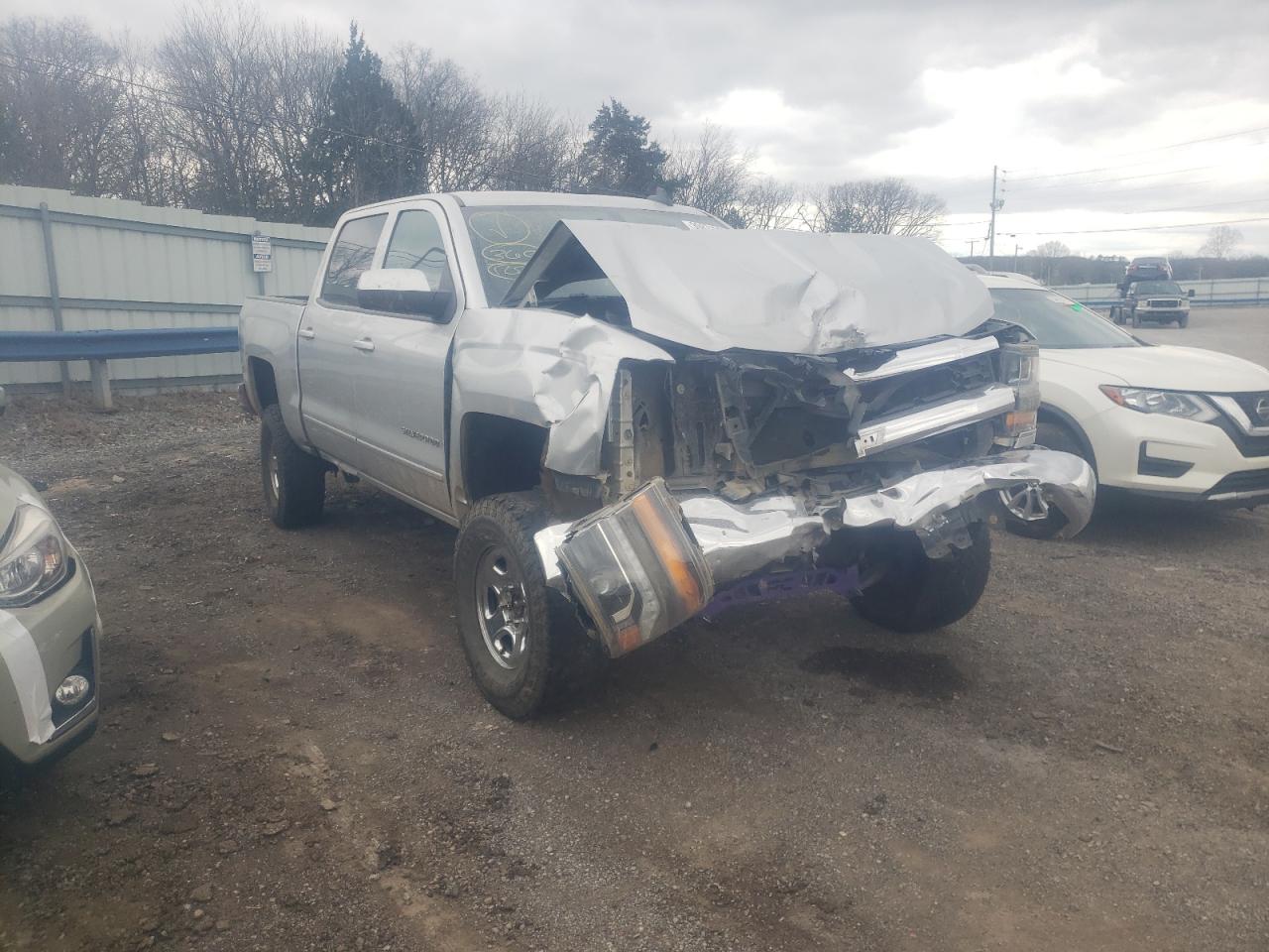 Photo 1 from auction – 2018 CHEVROLET SILVERADO with VIN 3GCPCREH7JG236716
