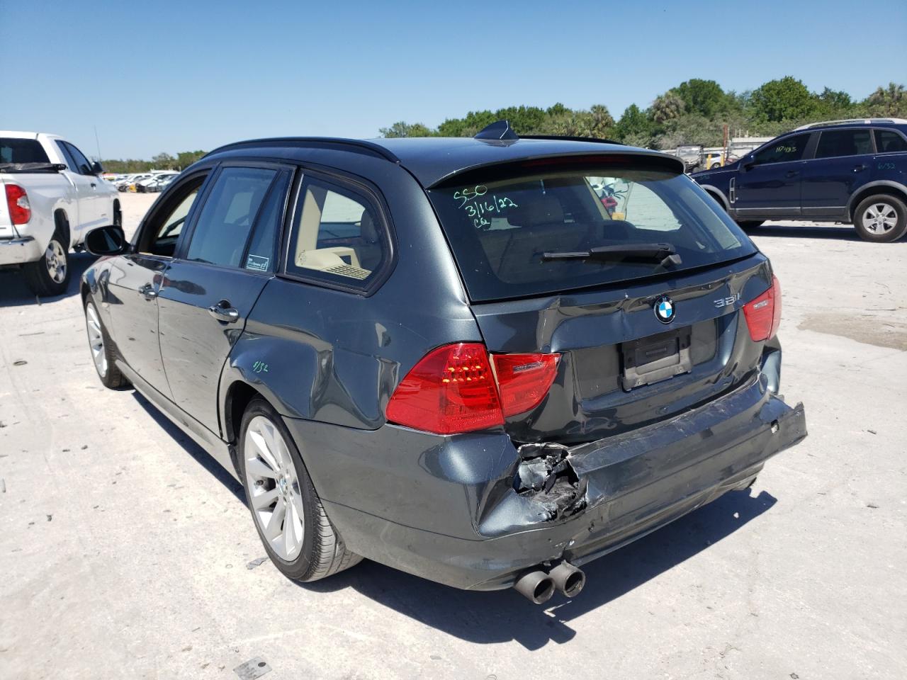 Photo 3 from auction – 2011 BMW 328 XI with VIN WBAUU3C51BA545018