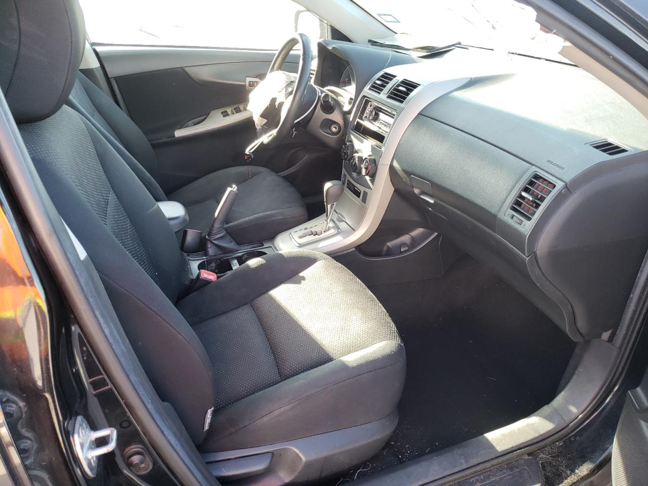 Photo 5 from auction – 2010 TOYOTA COROLLA BA with VIN 2T1BU4EE1AC409107