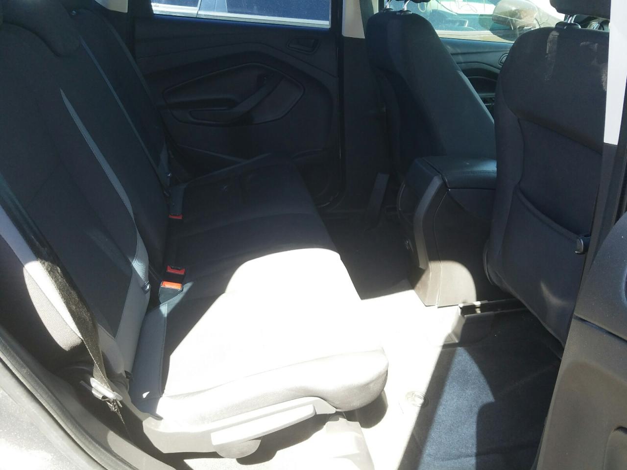 Photo 6 from auction – 2013 FORD ESCAPE S with VIN 1FMCU0F72DUC13855