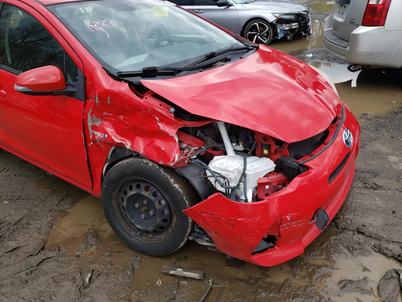 Photo 9 from auction – 2012 TOYOTA PRIUS C with VIN JTDKDTB39C1005136