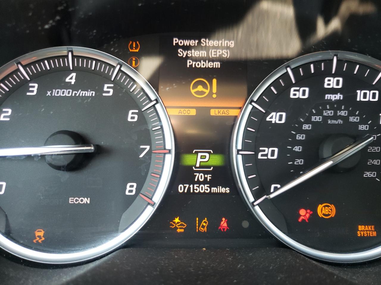 Photo 8 from auction – 2018 ACURA TLX with VIN 19UUB1F37JA009942