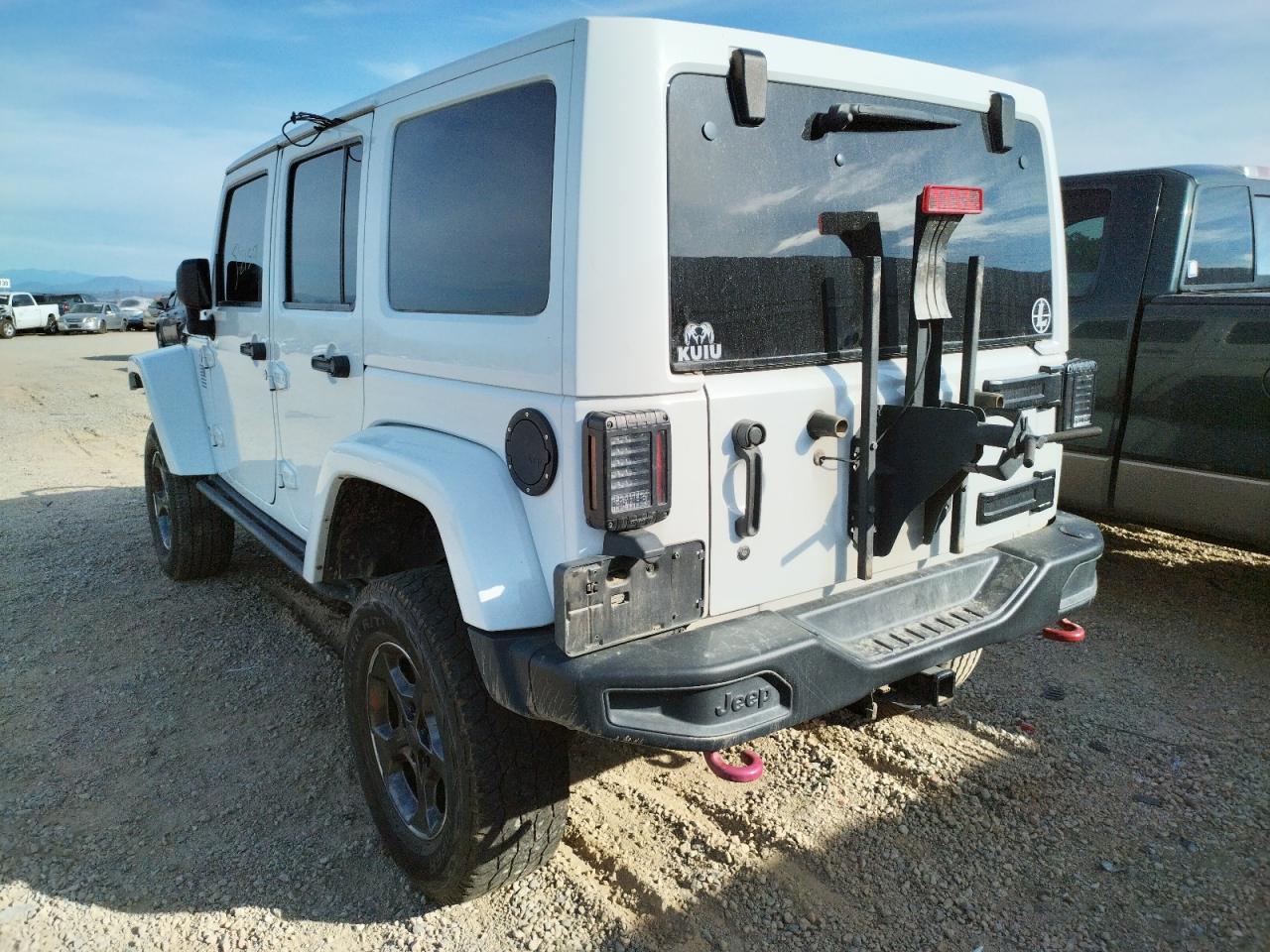 Photo 3 from auction – 2016 JEEP WRANGLER U with VIN 1C4HJWFG9GL180076