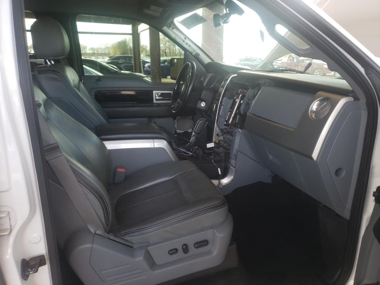 Photo 5 from auction – 2012 FORD F150 SUPER with VIN 1FTFW1EF2CFA47012