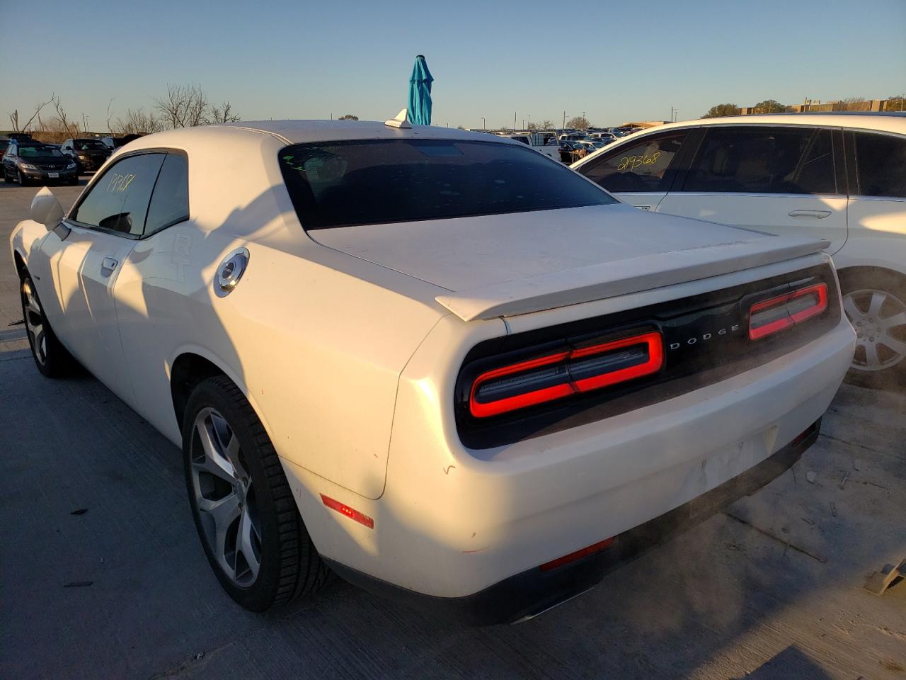 Photo 3 from auction – 2015 DODGE CHALLENGER with VIN 2C3CDZAT0FH707655