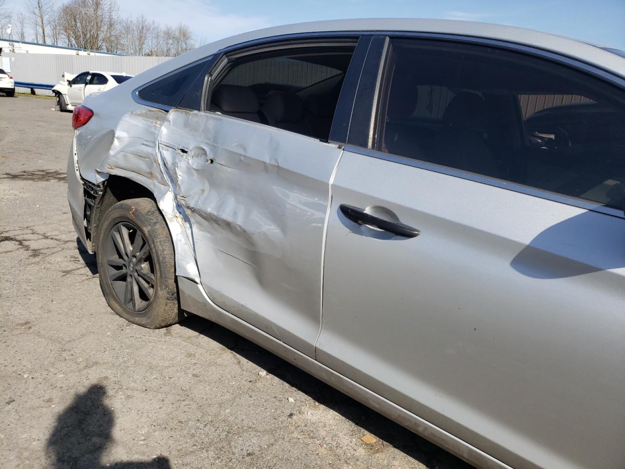 Photo 9 from auction – 2015 HYUNDAI SONATA SE with VIN 5NPE24AF3FH062529