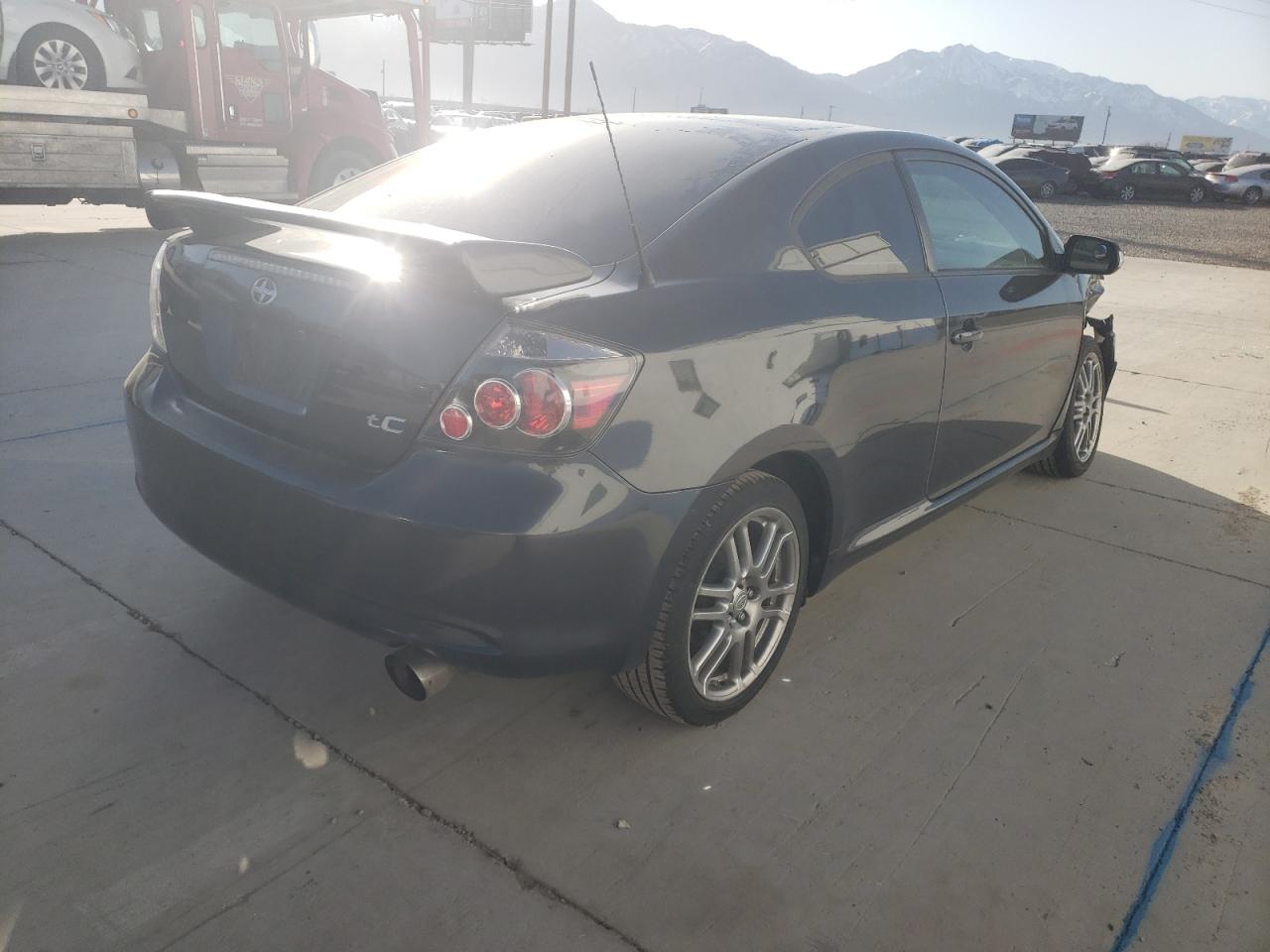 Photo 4 from auction – 2009 TOYOTA SCION TC with VIN JTKDE167990296039