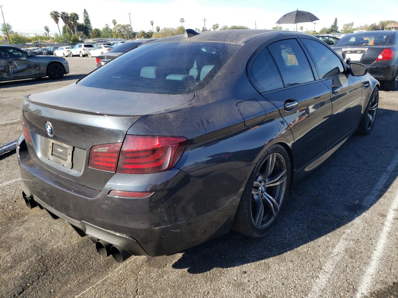 Photo 4 from auction – 2013 BMW M5 with VIN WBSFV9C59DD097021