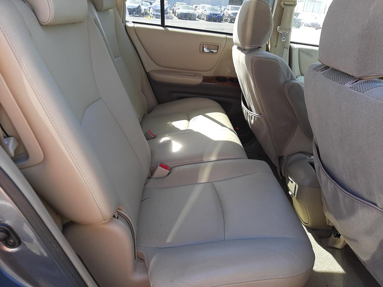 Photo 6 from auction – 2007 TOYOTA HIGHLANDER with VIN JTEDW21A070018538