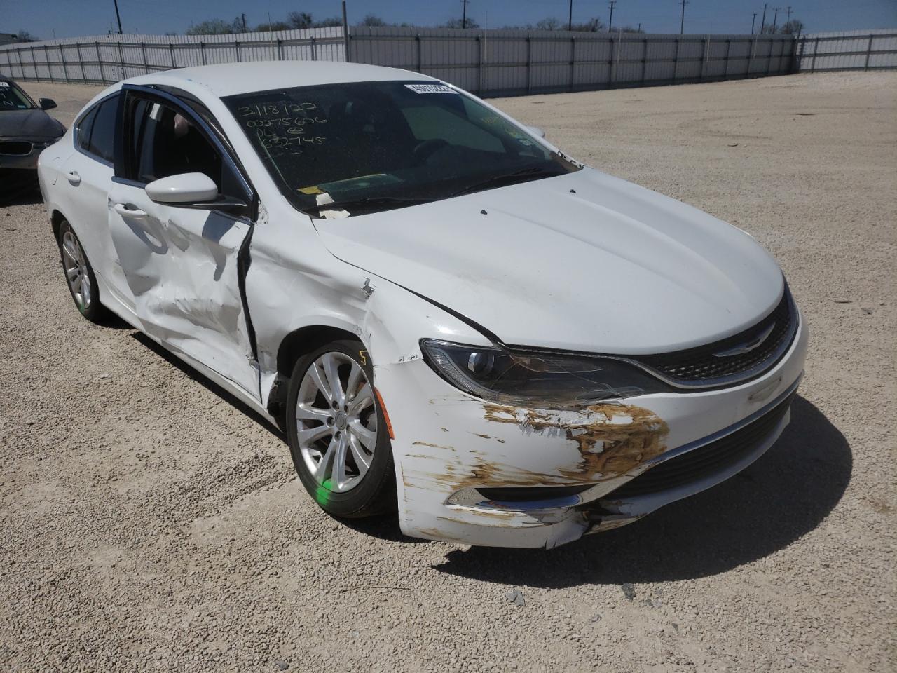 CHRYSLER 200 LIMITE 2015 with VIN 1C3CCCAB0FN632745 - Photo from auction