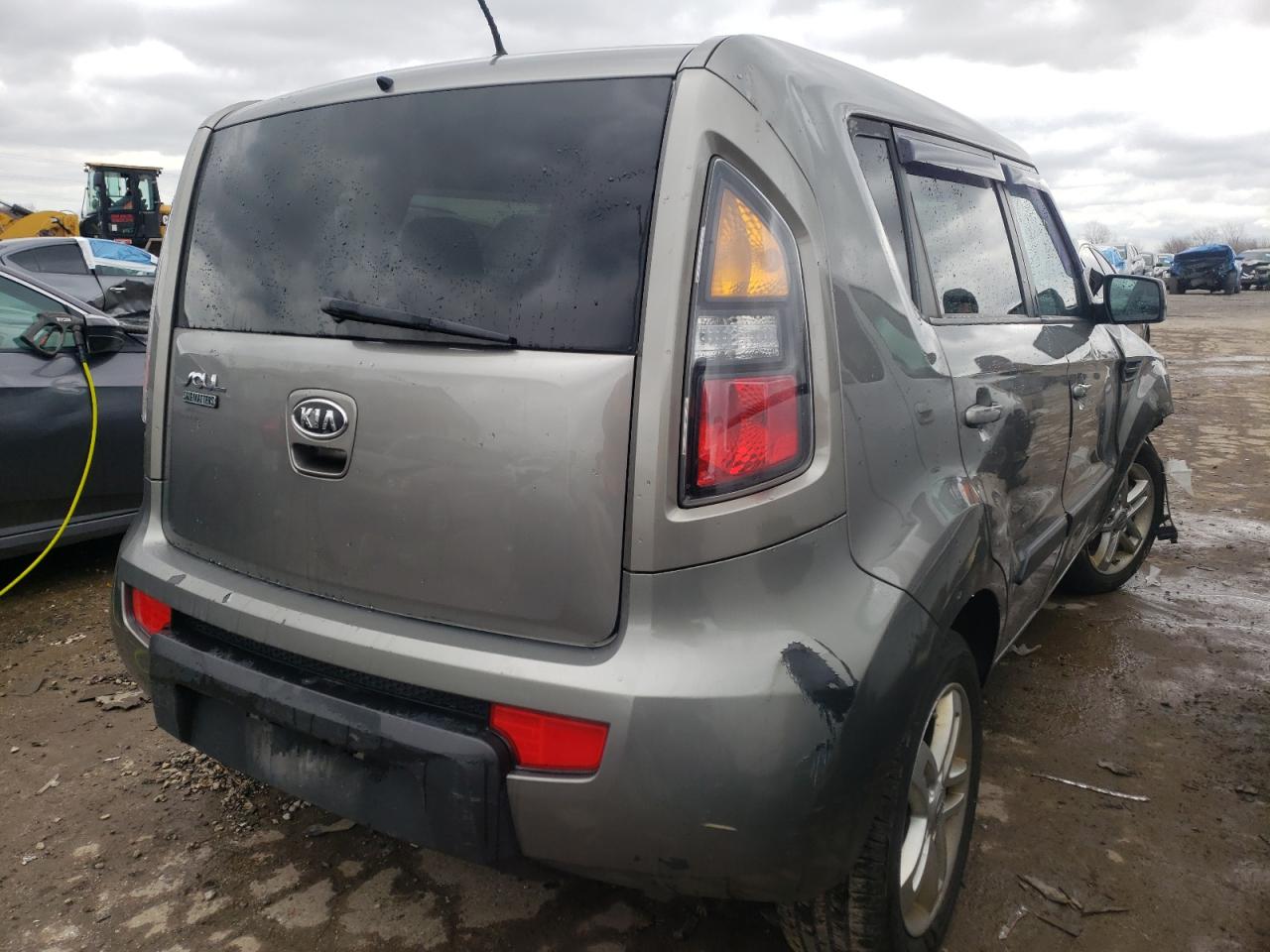 Photo 4 from auction – 2011 KIA SOUL + with VIN KNDJT2A27B7237800