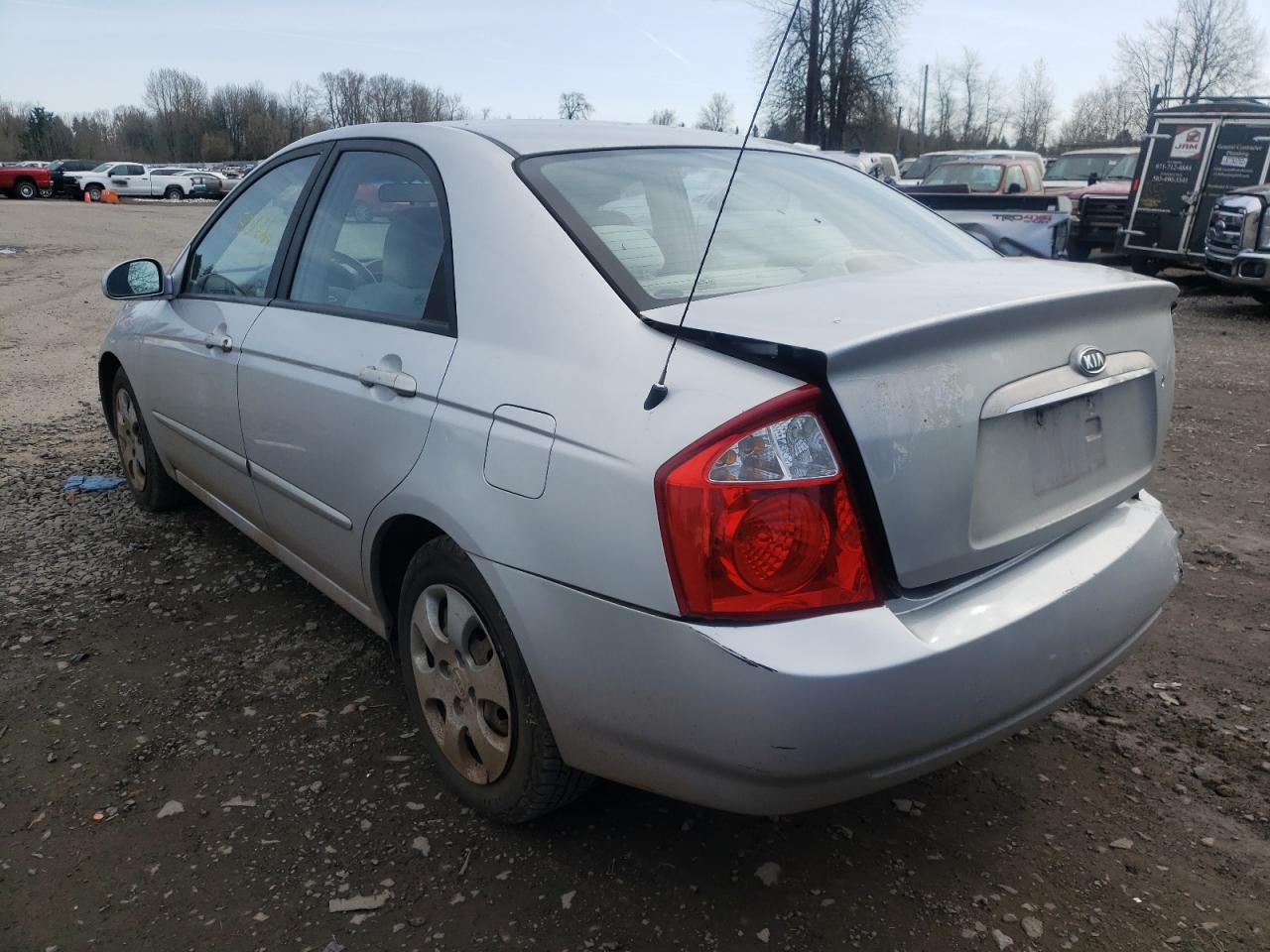 Photo 3 from auction – 2006 KIA SPECTRA LX with VIN KNAFE121365317738
