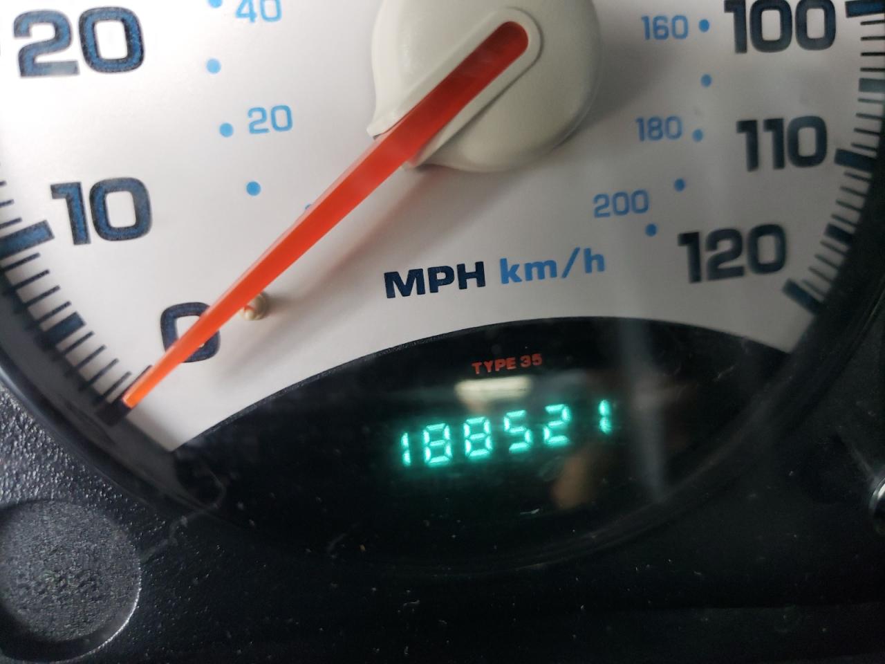 Photo 8 from auction – 2004 JEEP LIBERTY SP with VIN 1J4GL48K04W271186