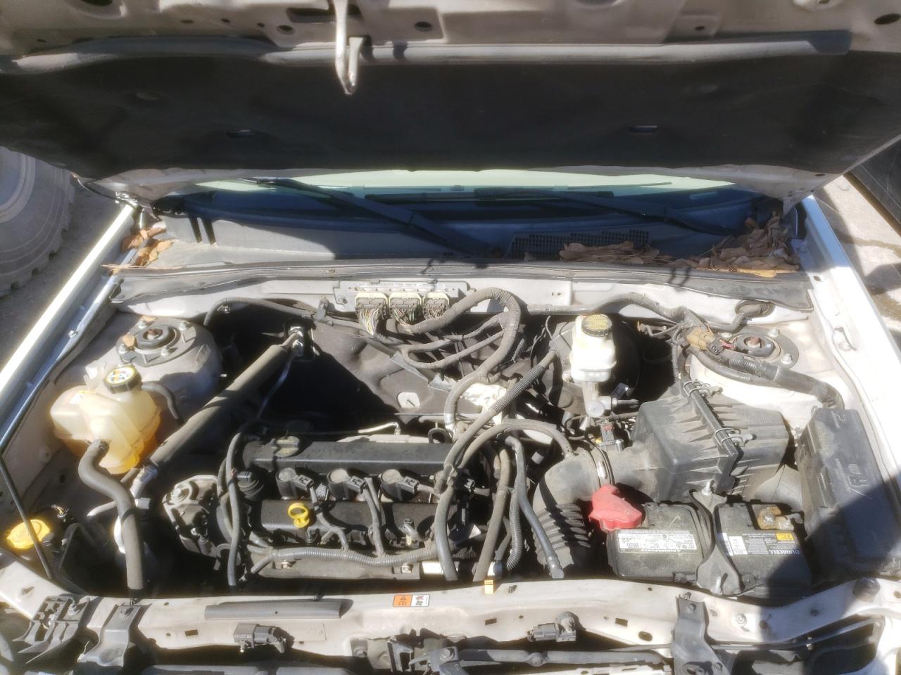 Photo 7 from auction – 2009 MAZDA TRIBUTE I with VIN 4F2CZ02749KM04868