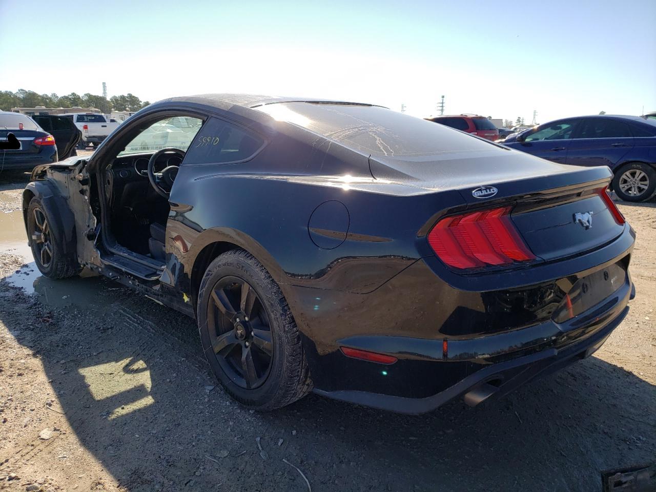 Photo 3 from auction – 2018 FORD MUSTANG with VIN 1FA6P8TH3J5113957