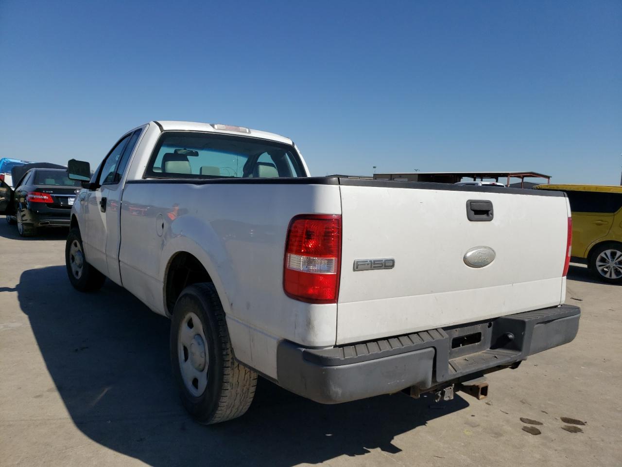 Photo 3 from auction – 2007 FORD F150 with VIN 1FTRF12W57NA69017
