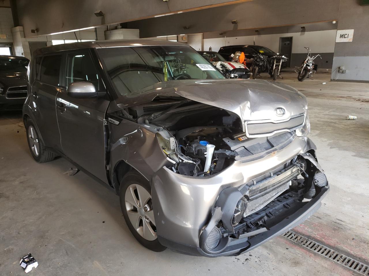 KIA SOUL 2016 with VIN KNDJN2A22G7338177 - Photo from auction