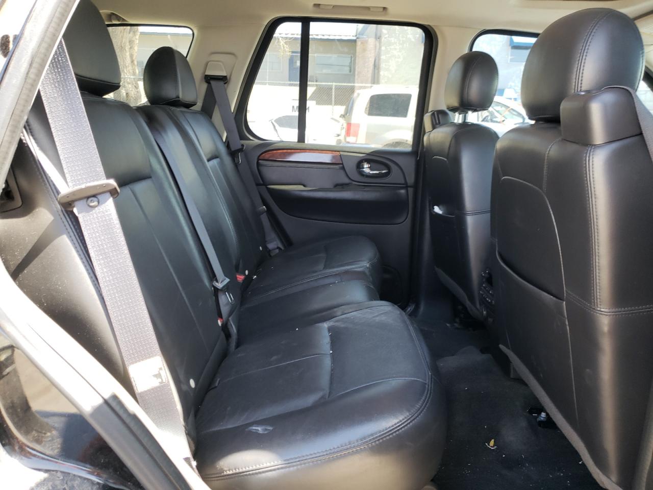 Photo 6 from auction – 2006 GMC ENVOY with VIN 1GKDS13SX62228975