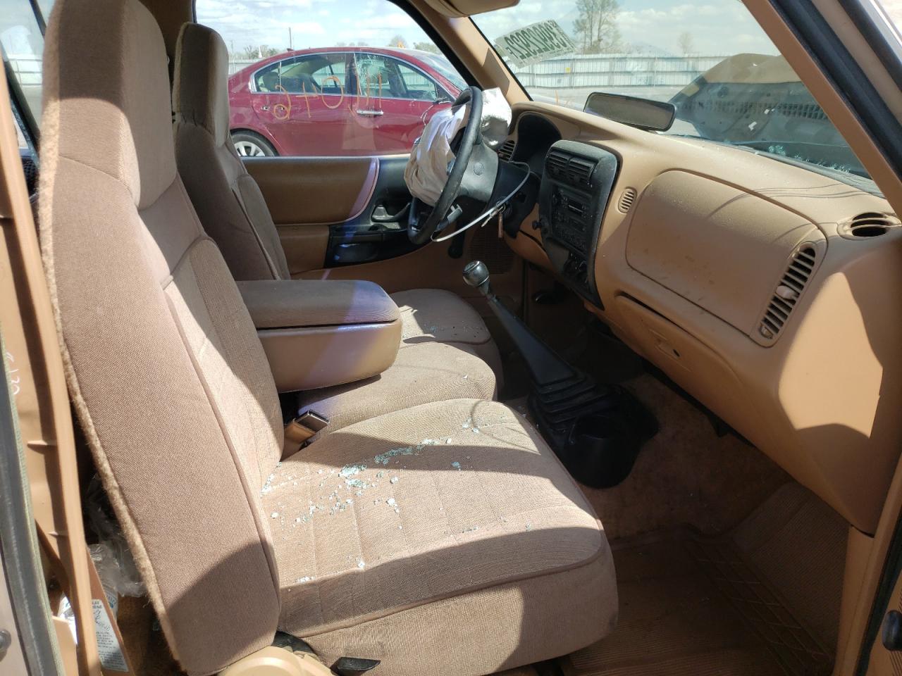 Photo 5 from auction – 1995 FORD RANGER with VIN 1FTCR10A1STA51428