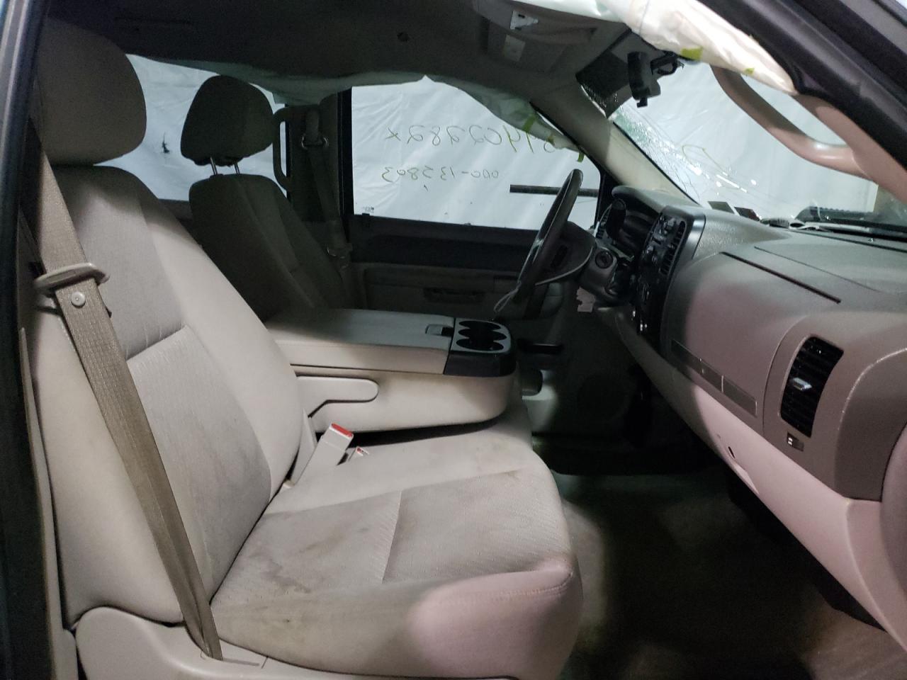 Photo 5 from auction – 2012 CHEVROLET SILVERADO with VIN 1GCPKSE75CF122073