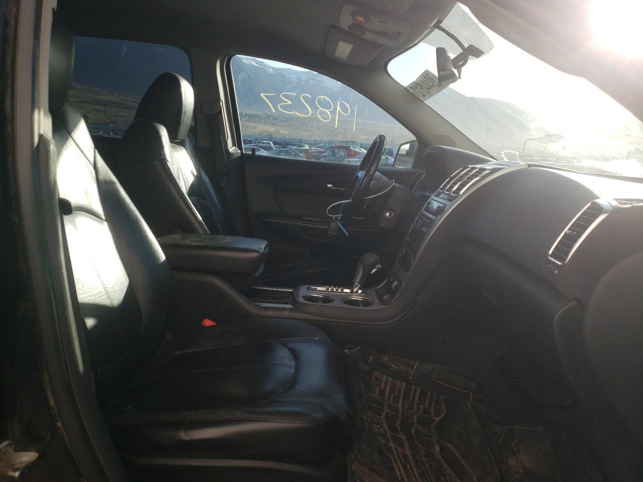 Photo 5 from auction – 2009 GMC ACADIA SLT with VIN 1GKEV23D39J138192