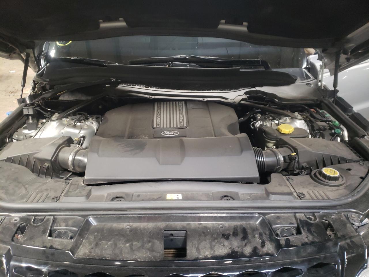 Photo 7 from auction – 2015 LAND ROVER RANGE ROVE with VIN SALWR2TF8FA621266