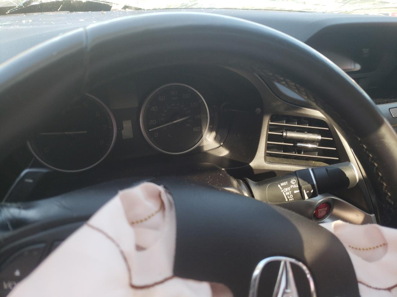 Photo 8 from auction – 2016 ACURA ILX BASE W with VIN 19UDE2F35GA002879