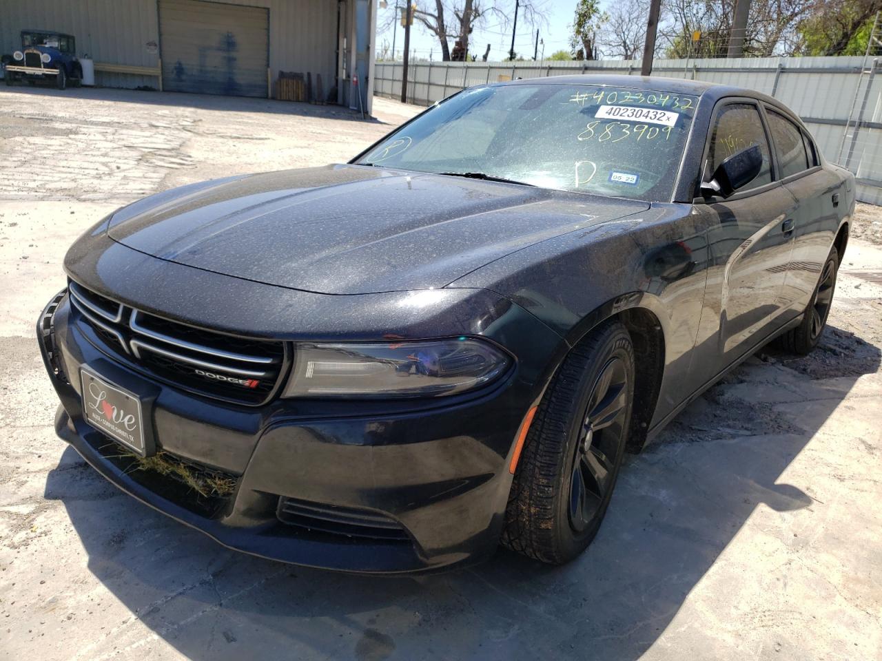 Photo 2 from auction – 2015 DODGE CHARGER SE with VIN 2C3CDXBGXFH883909