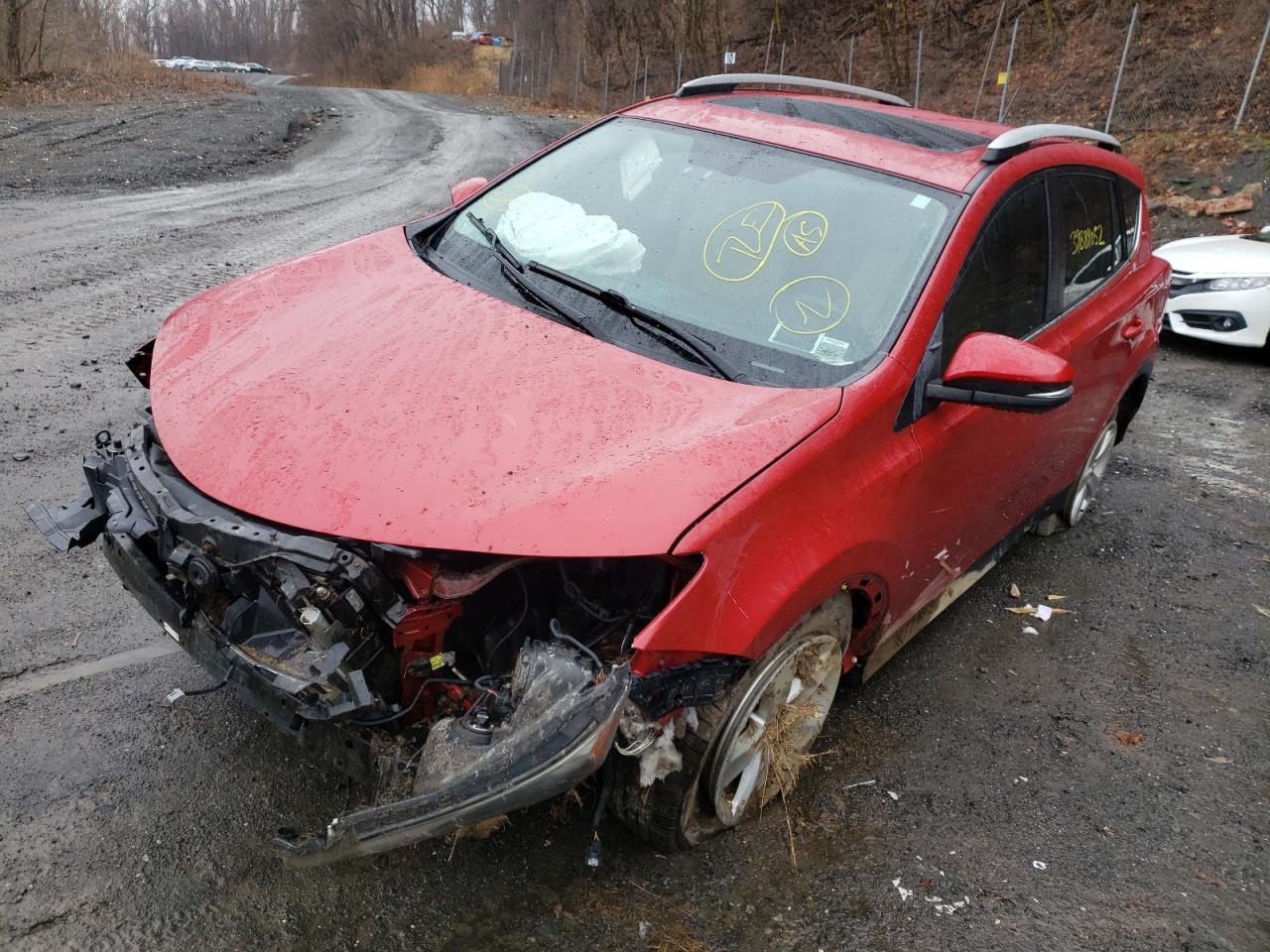 Photo 2 from auction – 2014 TOYOTA RAV4 XLE with VIN 2T3RFREV3EW182584