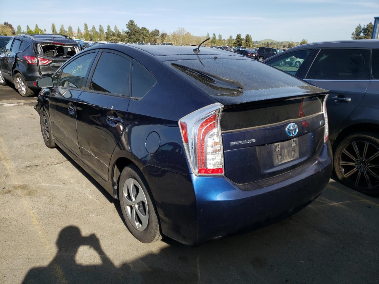 Photo 3 from auction – 2015 TOYOTA PRIUS with VIN JTDKN3DUXF1922741