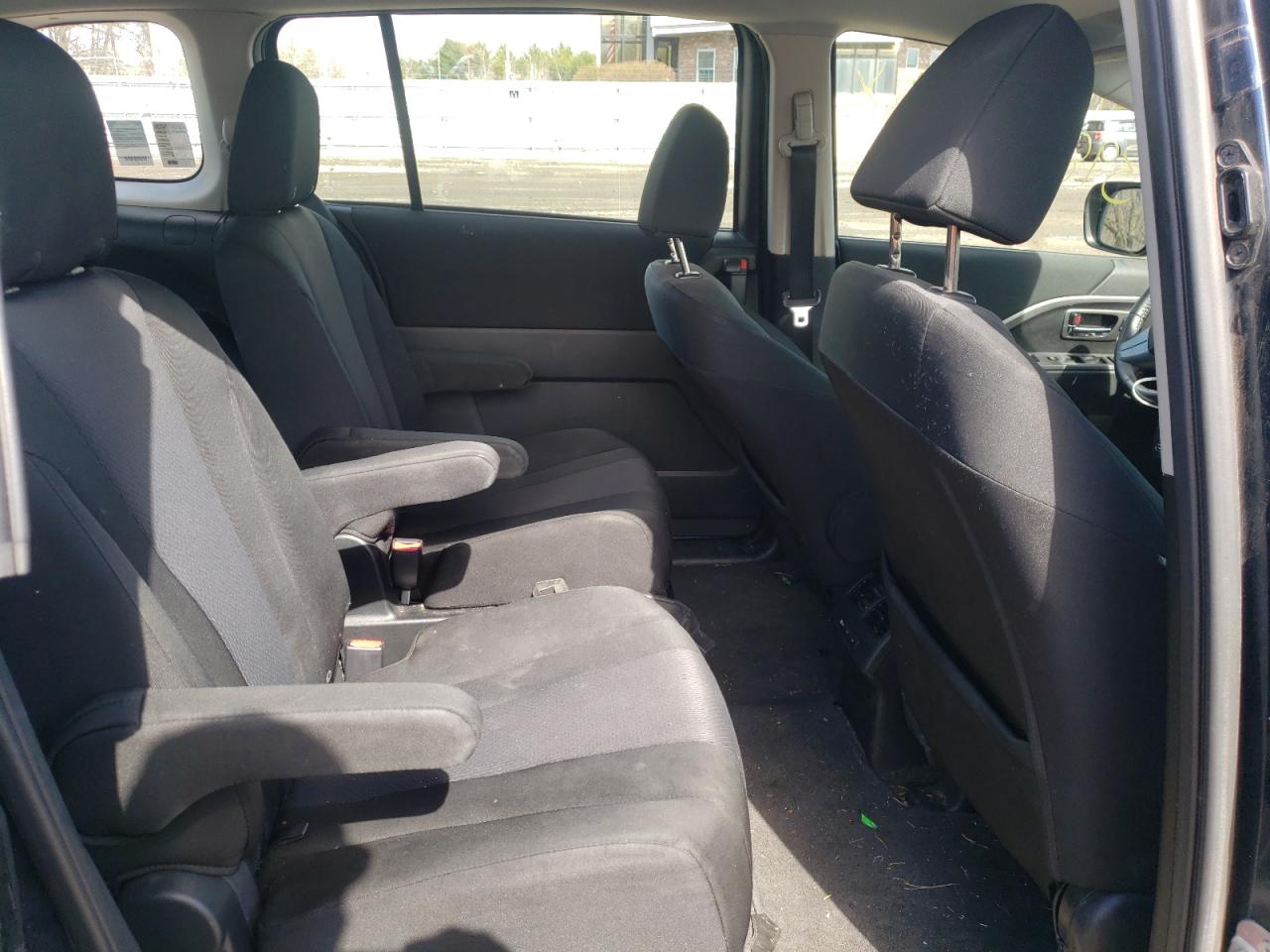 Photo 6 from auction – 2014 MAZDA 5 TOURING with VIN JM1CW2CL7E0171929