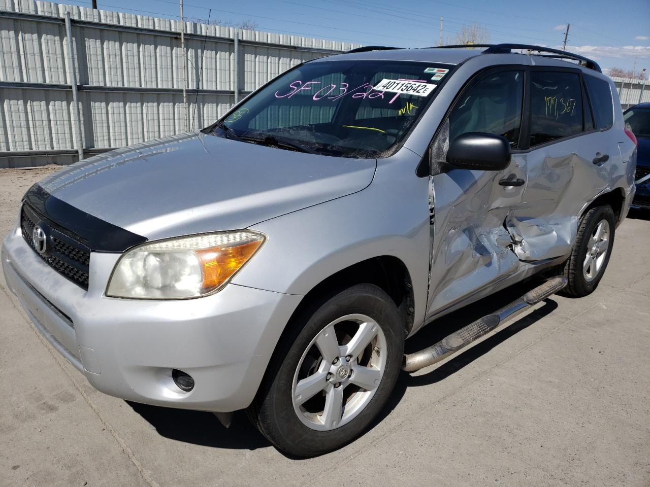 Photo 2 from auction – 2007 TOYOTA RAV4 with VIN JTMBD33V675121442
