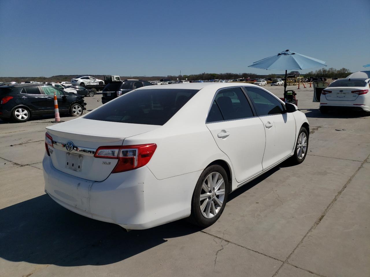 Photo 4 from auction – 2012 TOYOTA CAMRY BASE with VIN 4T1BF1FK6CU511419
