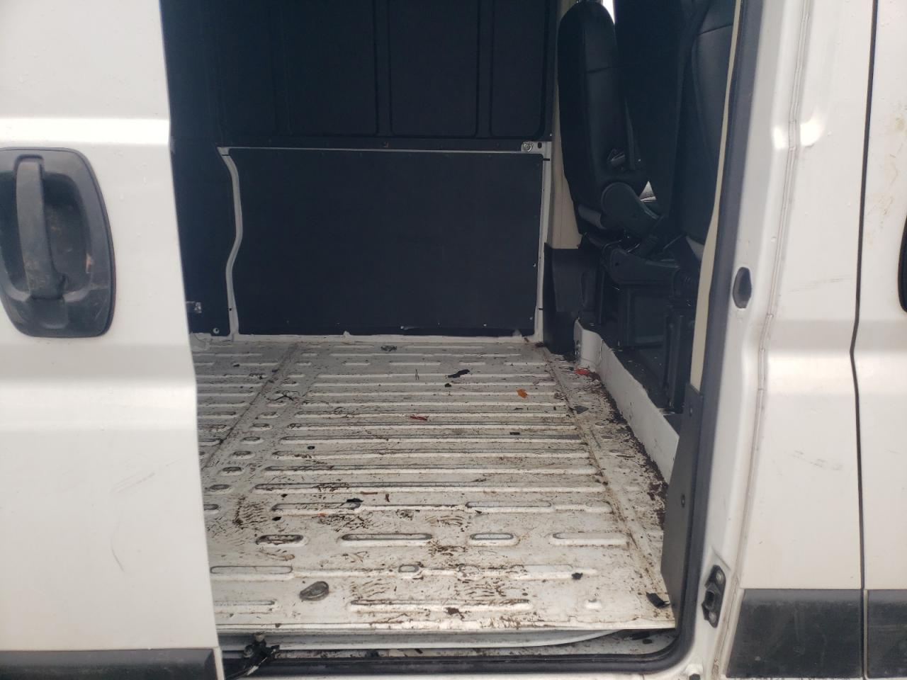 Photo 6 from auction – 2021 RAM PROMASTER with VIN 3C6LRVDG6ME530324