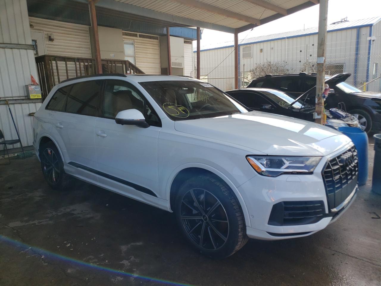 Photo 1 from auction – 2021 AUDI Q7 PREMIUM with VIN WA1LXAF72MD027325