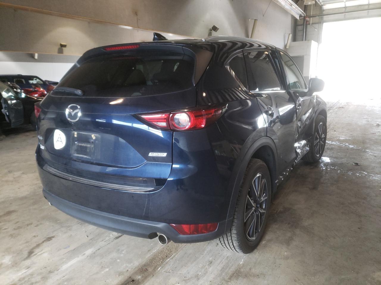 Photo 4 from auction – 2018 MAZDA CX-5 GRAND with VIN JM3KFADM4J0352744