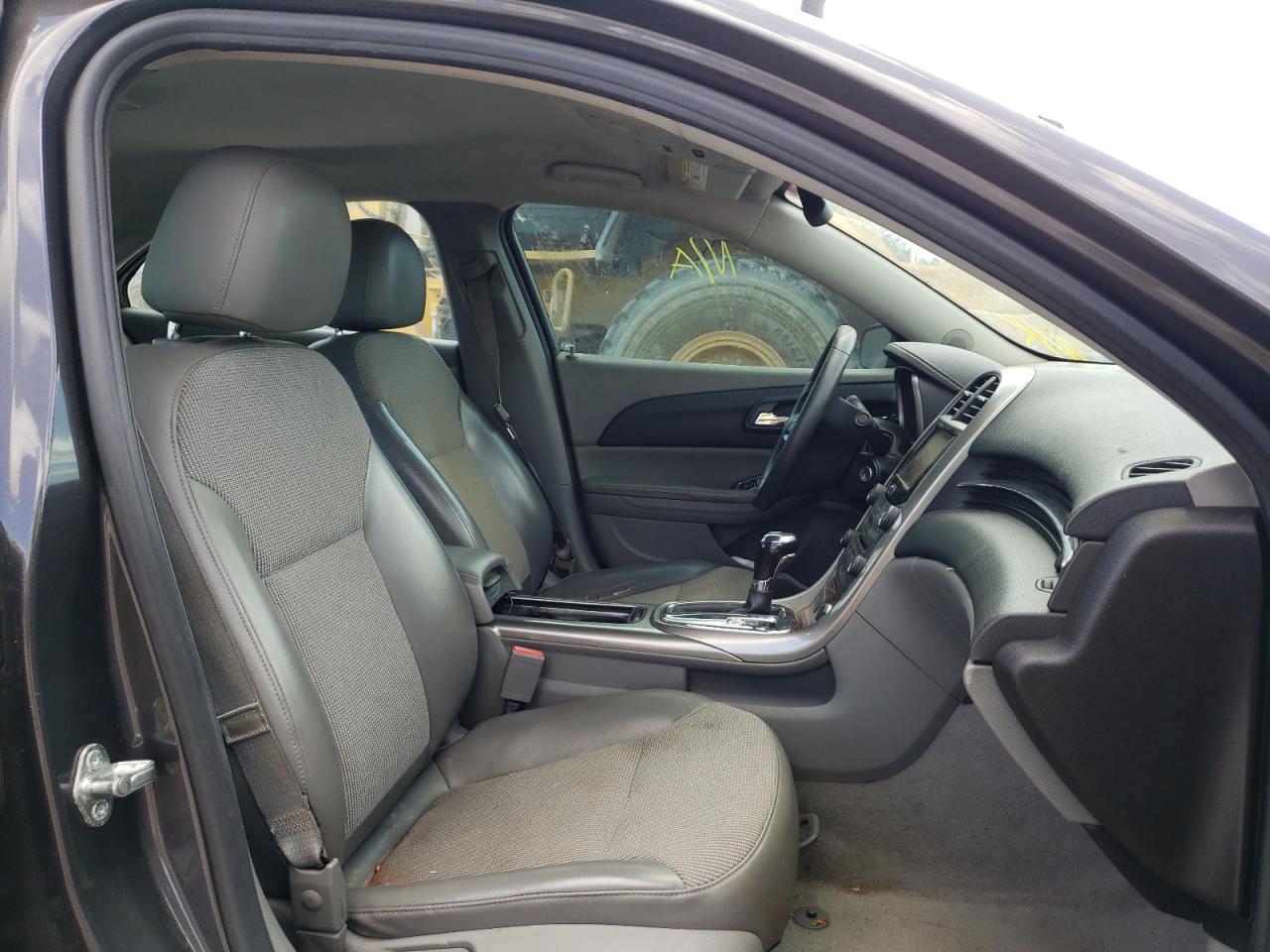 Photo 5 from auction – 2013 CHEVROLET MALIBU 1LT with VIN 1G11C5SA7DF247803