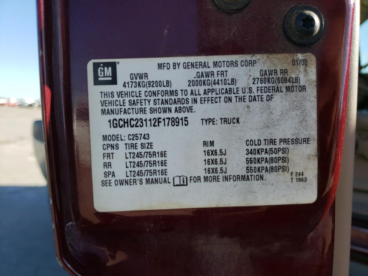 Photo 10 from auction – 2002 CHEVROLET SILVERADO with VIN 1GCHC23112F178915