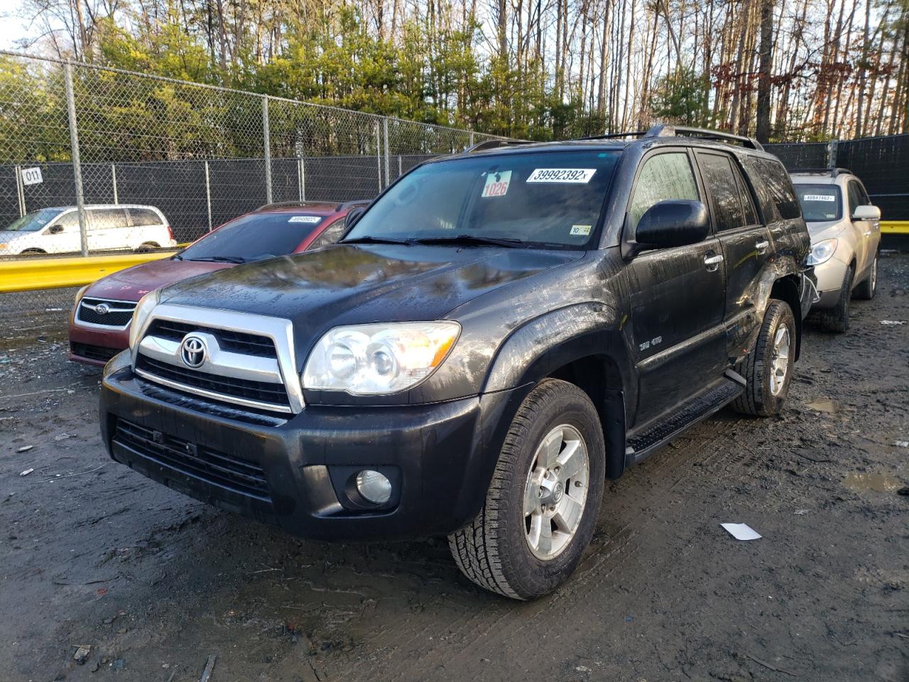 Photo 2 from auction – 2007 TOYOTA 4RUNNER SR with VIN JTEBU14R570119695