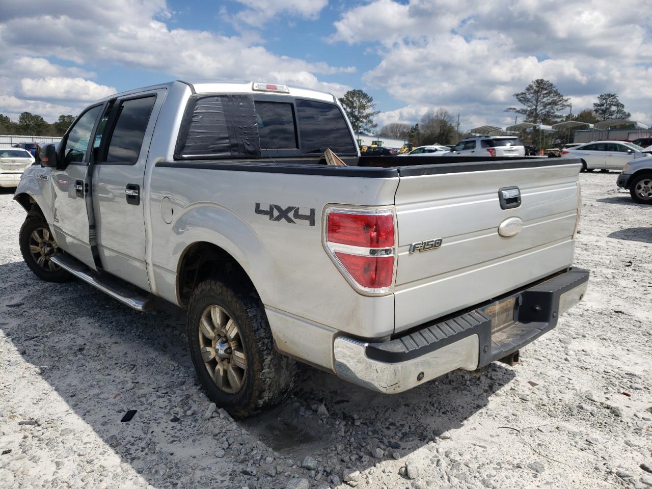 Photo 3 from auction – 2011 FORD F150 SUPER with VIN 1FTFW1ET2BFD00883