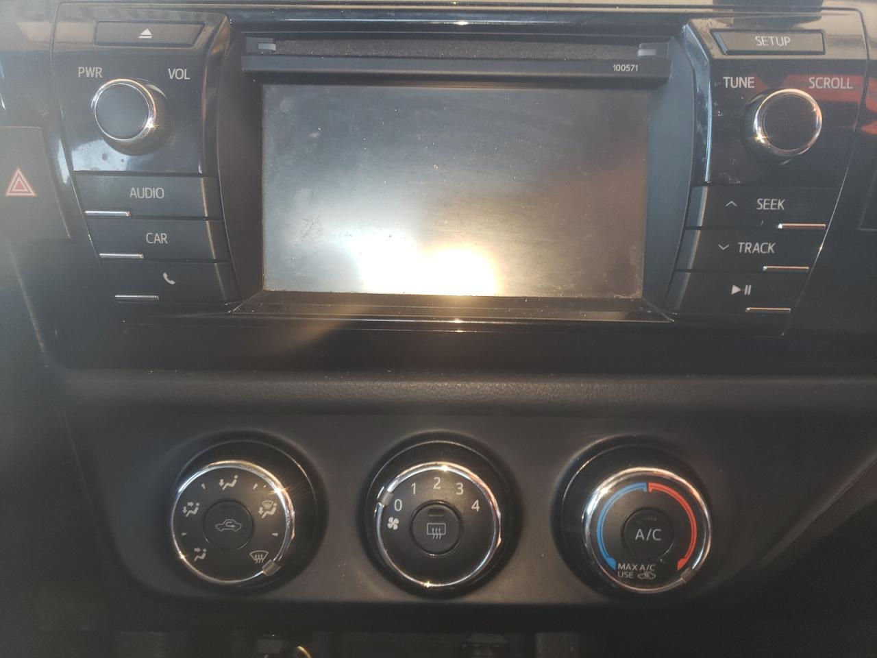 Photo 9 from auction – 2016 TOYOTA COROLLA L with VIN 5YFBURHE9GP431387