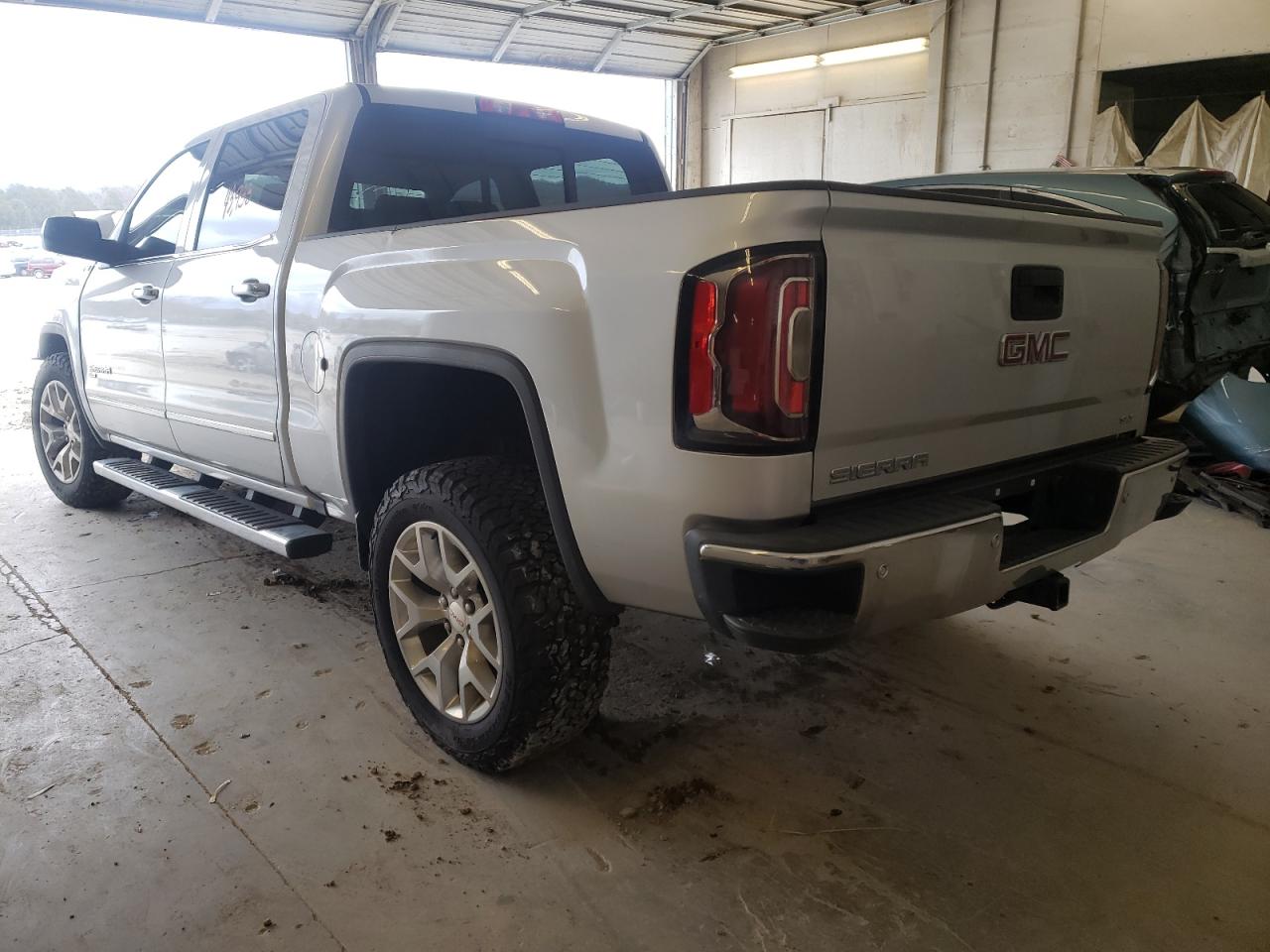 Photo 3 from auction – 2018 GMC SIERRA K15 with VIN 3GTU2NER4JG399962