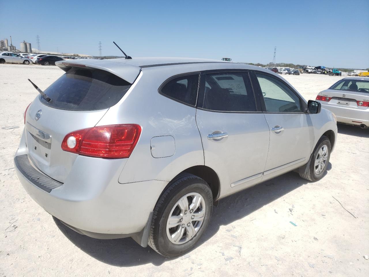 Photo 4 from auction – 2011 NISSAN ROGUE S with VIN JN8AS5MT7BW166293
