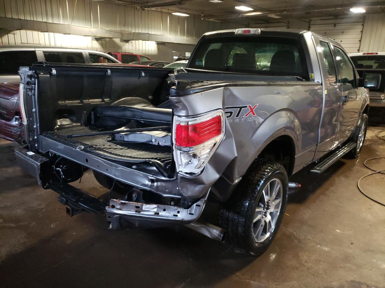 صورة رقم 4 من المزاد - 2014 FORD F150 SUPER مع VIN 1FTFX1EFXEFA30247