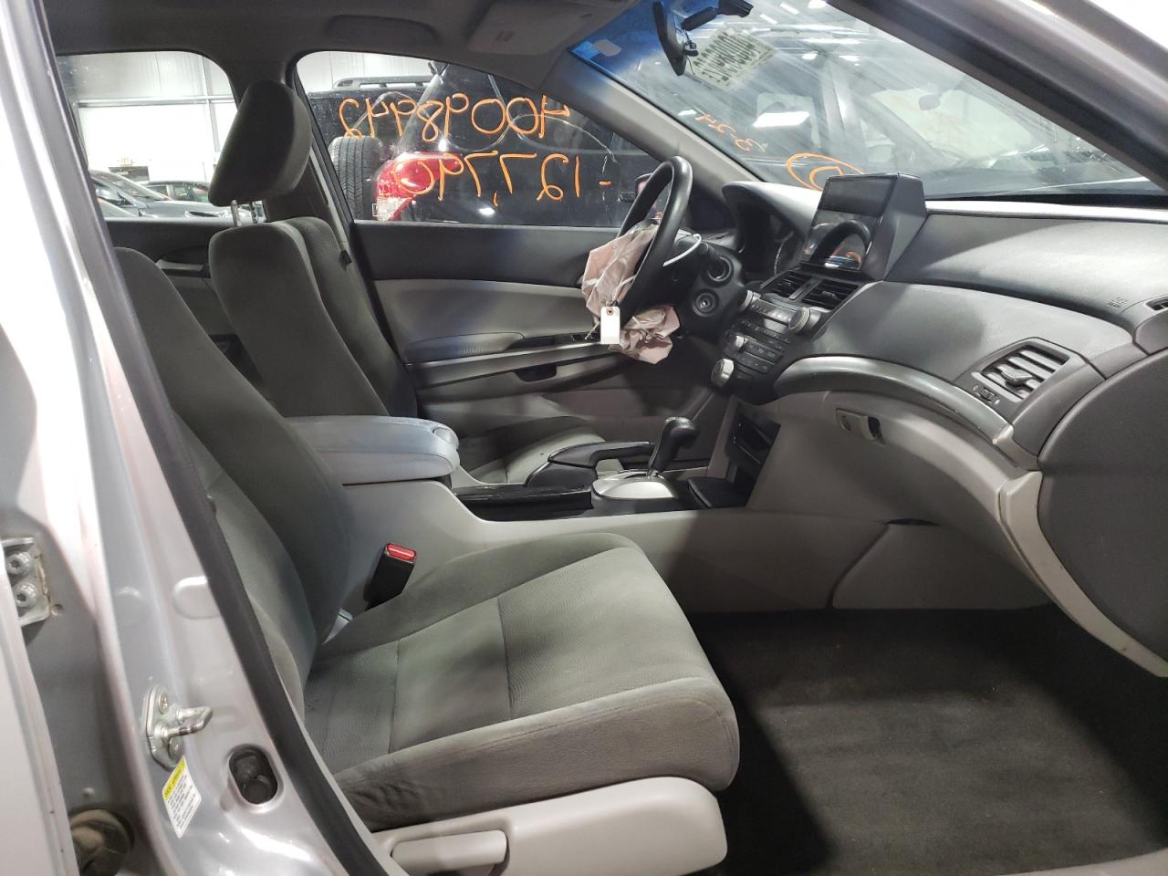 Photo 5 from auction – 2010 HONDA ACCORD EX with VIN 1HGCP2F79AA004893