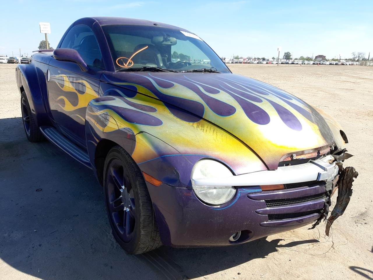 Photo 1 from auction – 2004 CHEVROLET SSR with VIN 1GCES14P74B106212