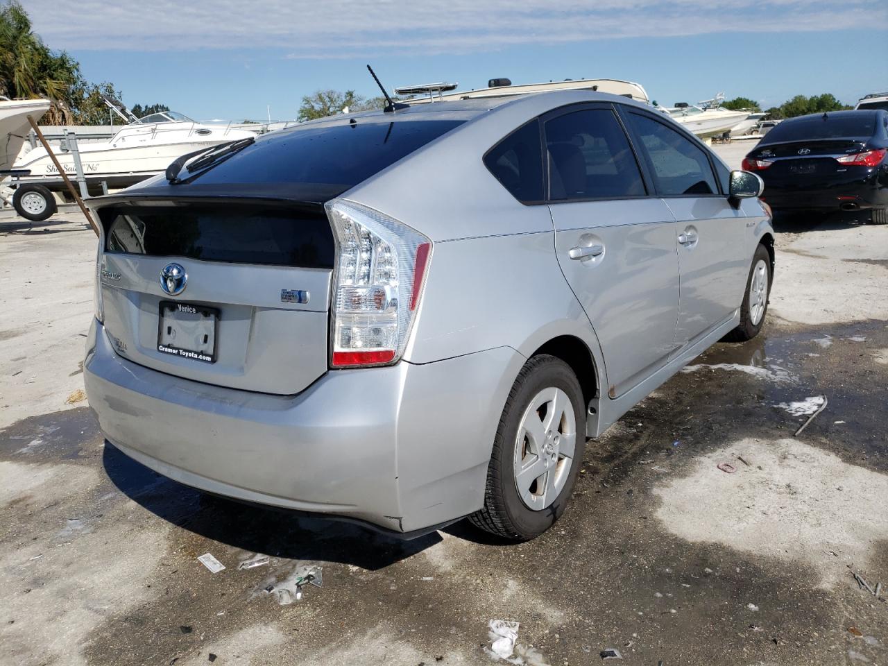Photo 4 from auction – 2011 TOYOTA PRIUS with VIN JTDKN3DU2B1458208