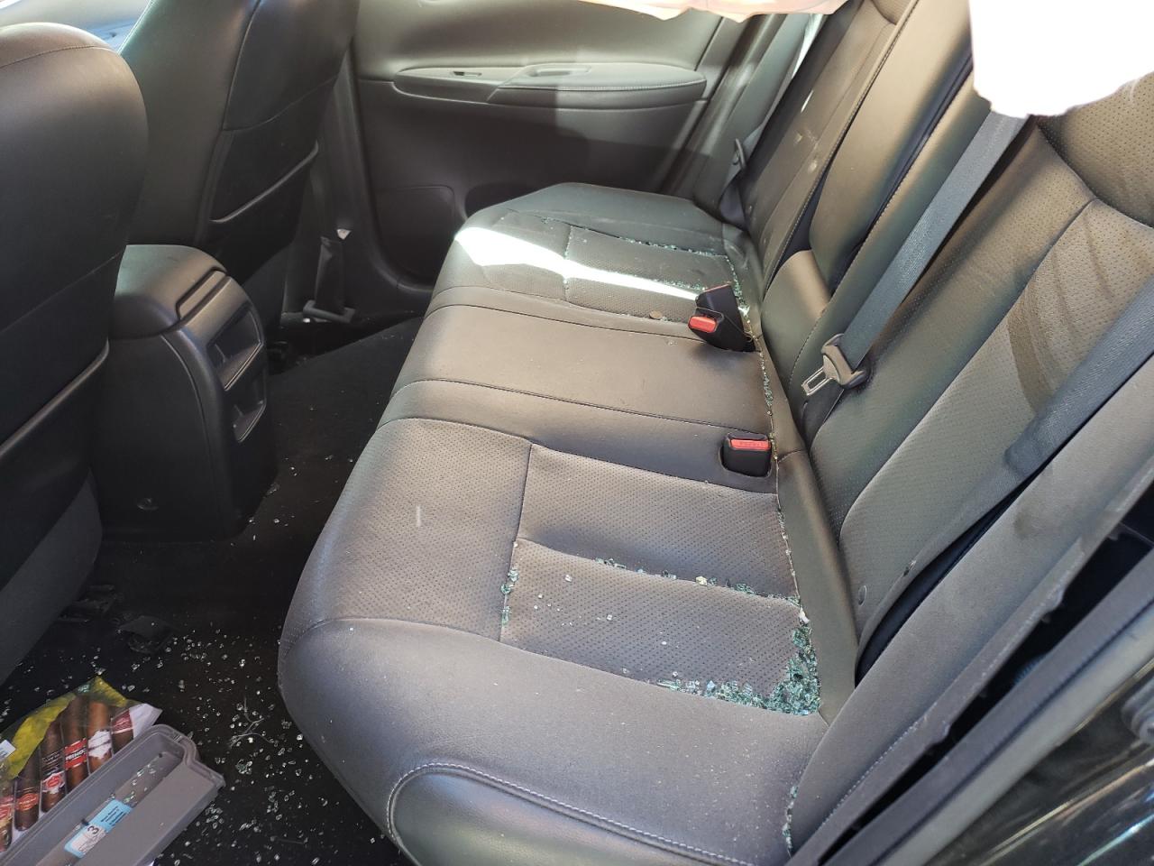 Photo 6 from auction – 2015 NISSAN SENTRA S with VIN 3N1AB7AP3FY340182